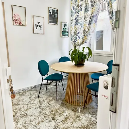 Bright House,12minutes From The Aristotelous Square Thessaloniki